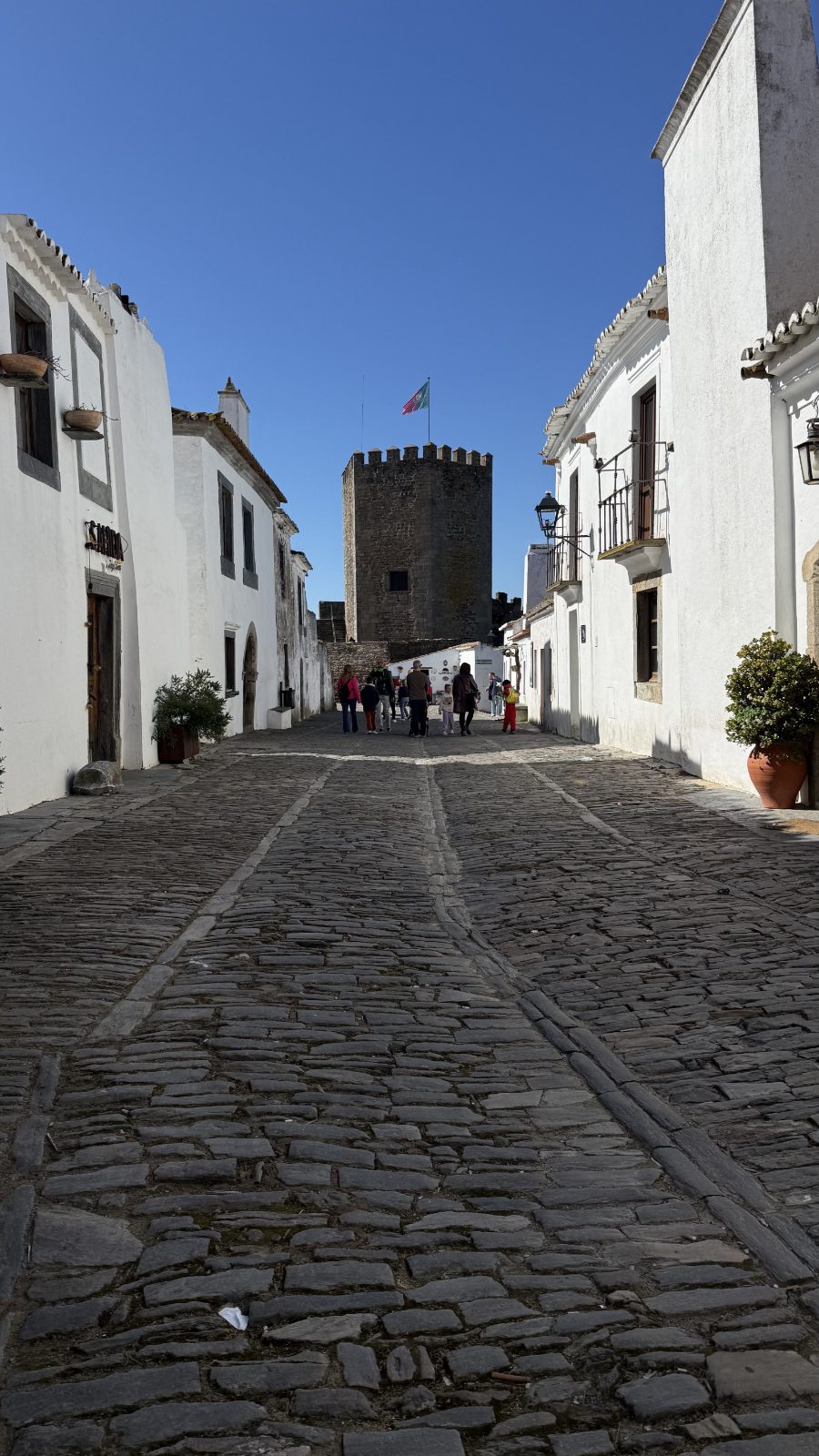 Calles blancas de Monsaraz, Alentejo