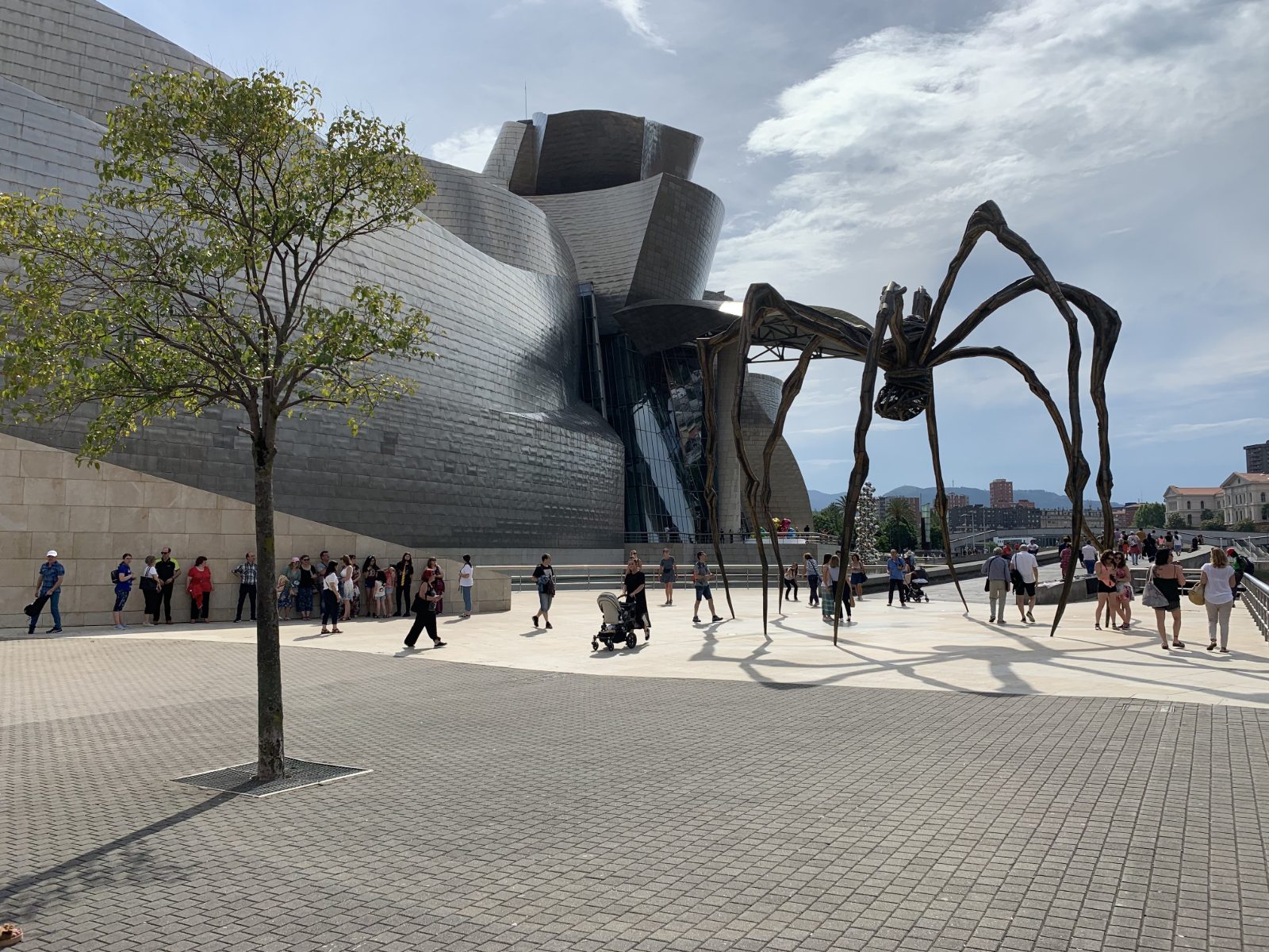 «Mamá», la araña del Guggenheim